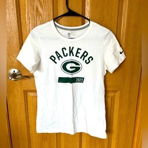 NIKE Women’s Green Bay Packers Tee